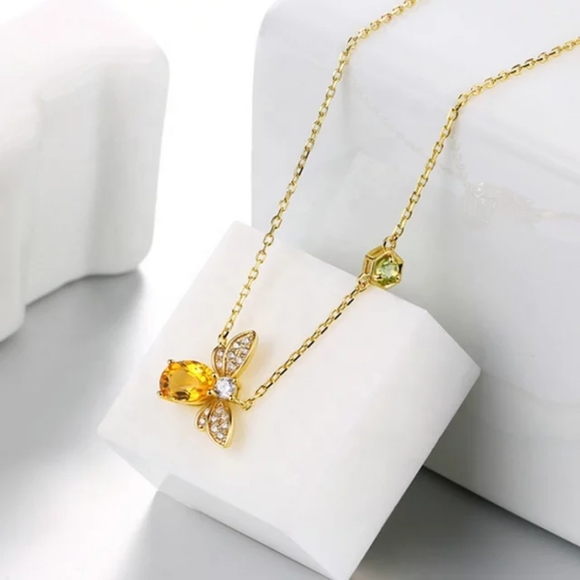 Artisan Jewelry - Queen Bee Citrine & Peridot 18K Gold Plated Silver Charm 16" Necklace